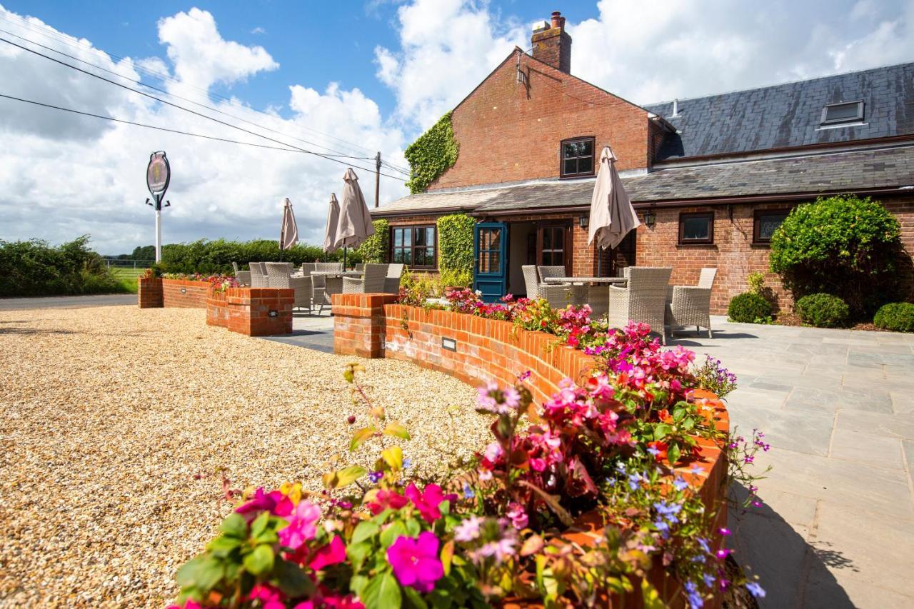 The Three Lions Hotel Fordingbridge Ngoại thất bức ảnh