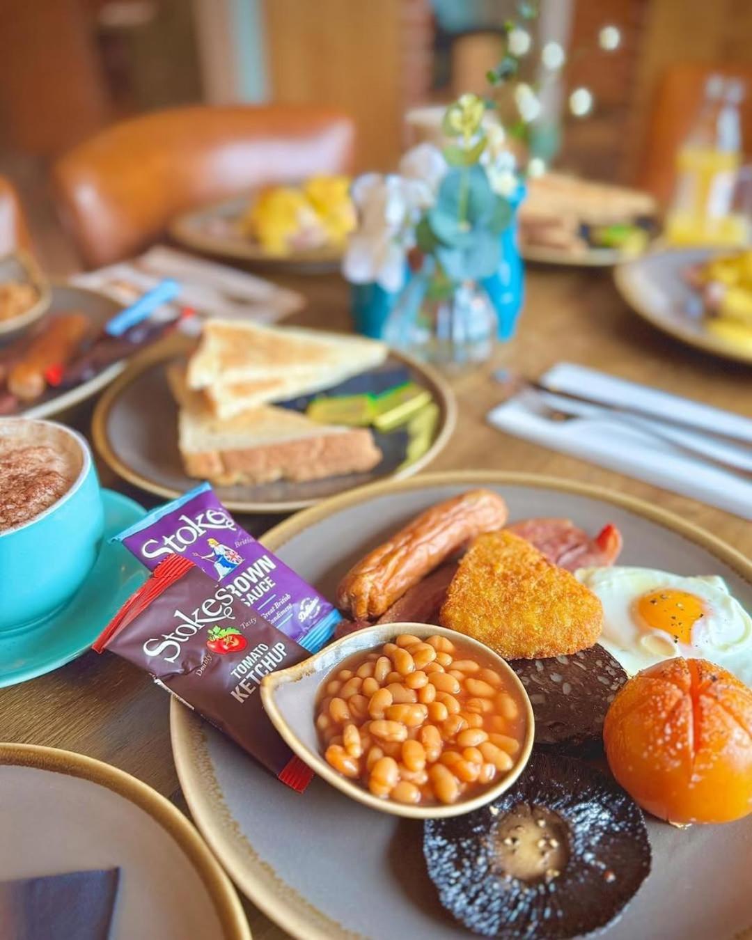 The Three Lions Hotel Fordingbridge Ngoại thất bức ảnh